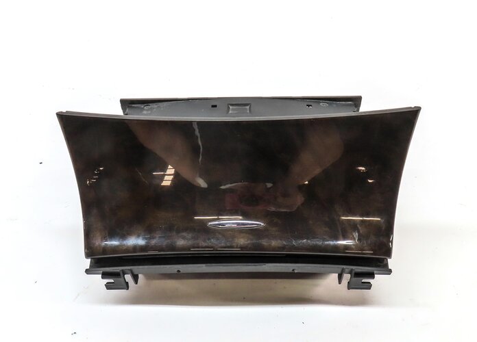 Thumbnail 2: 2008 MERCEDES CLS63 AMG ///AMG (W219) FRONT CENTER CONSOLE ASHTRAY (ELM WOOD)