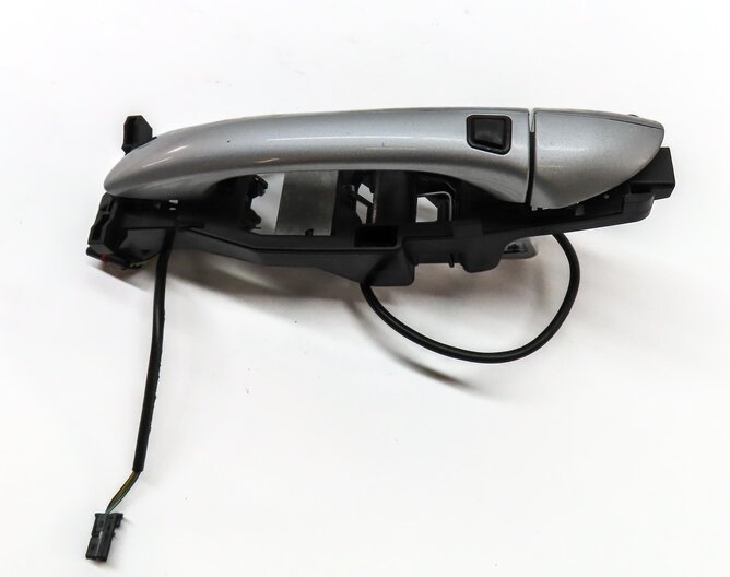 Thumbnail 4: 06-11 MERCEDES CLS63 CLS500 CLS550 (W219) LEFT REAR KEYLESS DOOR HANDLE (SILVER)