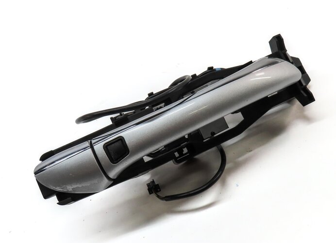 Thumbnail 3: 06-11 MERCEDES CLS63 CLS500 CLS550 (W219) RIGHT REAR KEYLESS DOOR HANDLE SILVER