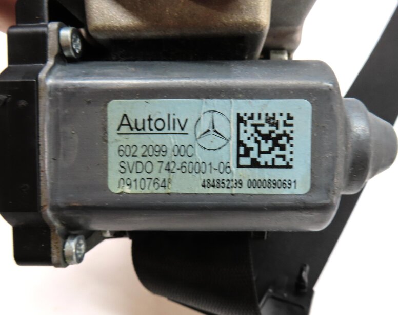 Thumbnail 5: 07-09 MERCEDES E350 E550 CLS63 CLS550 - RIGHT FRONT SEATBELT RETRACTOR (BLACK)