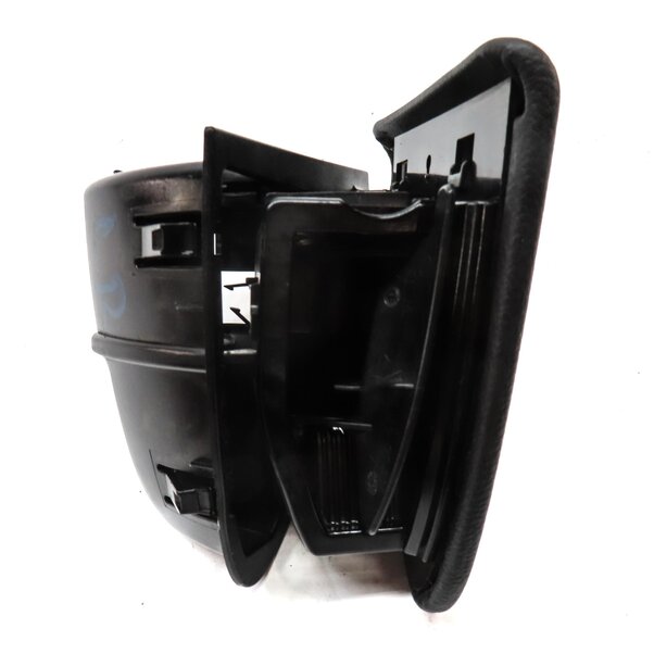 Thumbnail 8: 2008 MERCEDES CLS63 AMG ///AMG (W219) REAR LEFT DOOR ASHTRAY ASH TRAY (BLACK)