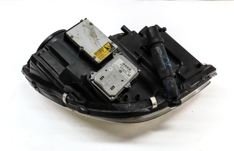 Thumbnail 6: 06-10 MERCEDES CLS55 CLS63 CLS500 CLS550 (W219) LEFT FRONT Bi-XENON HEADLIGHT