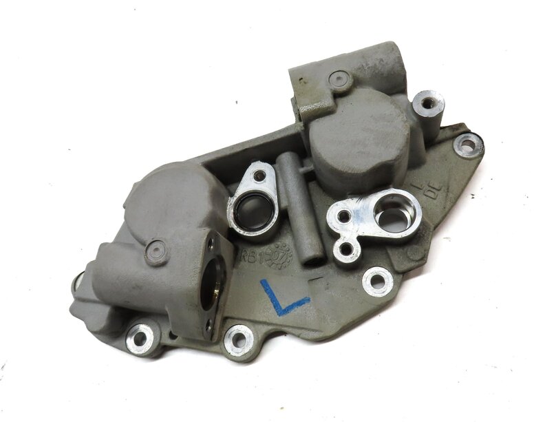 Thumbnail 3: 2008 CLS63 AMG (W219) 6.3L M156 ///AMG ENGINE LEFT CYLINDER HEAD TIMING COVER