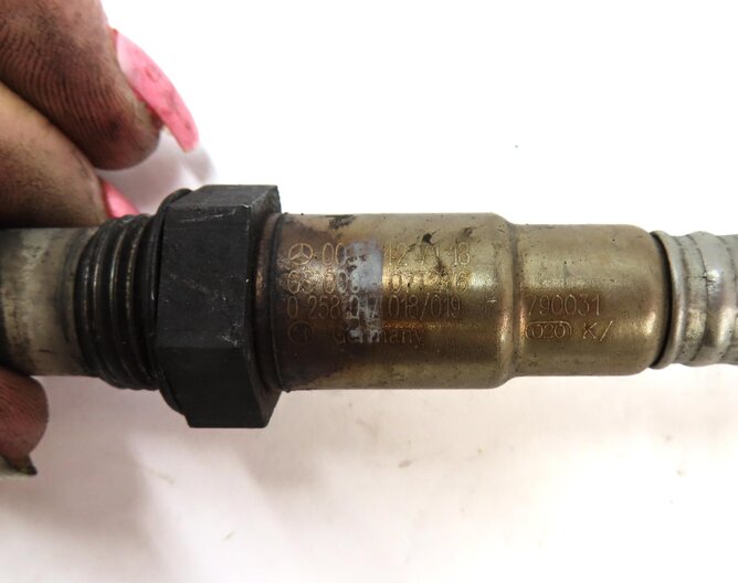 Thumbnail 6: 2008 MERCEDES CLS63 AMG (W219) 6.3L M156 ///AMG ENGINE O2 OXYGEN SENSOR SET 3
