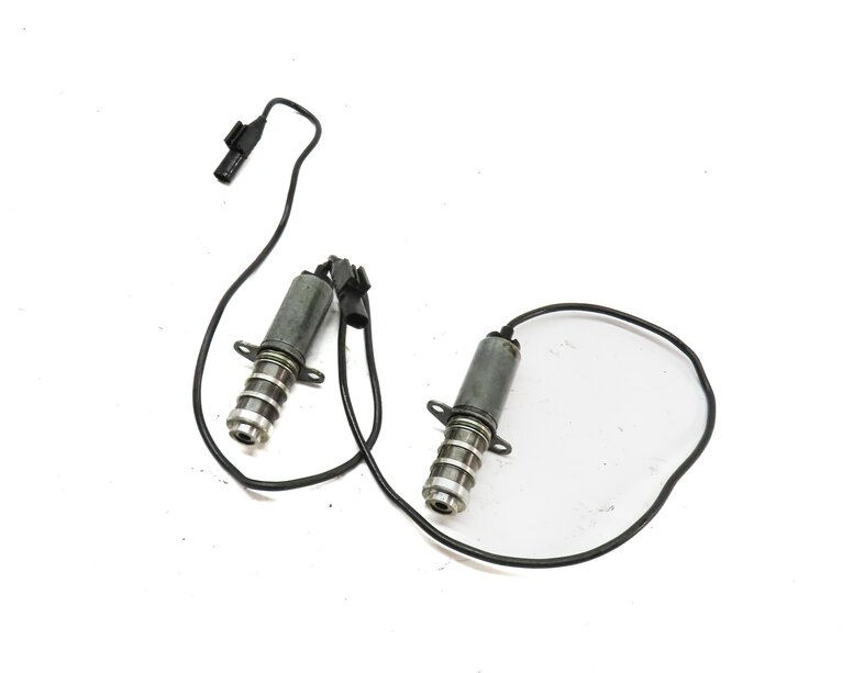 2008 CLS63 AMG (W219) 6.3L M156 ///AMG ENGINE VARIABLE TIMING VVT SOLENOID SET 2