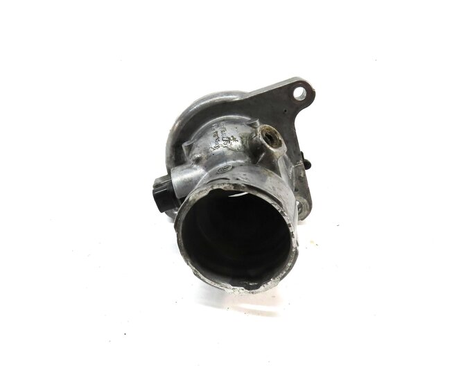 Thumbnail 4: 2008 MERCEDES CLS63 AMG (W219) 6.3L M156 ///AMG ENGINE THERMOSTAT w/ HOUSING