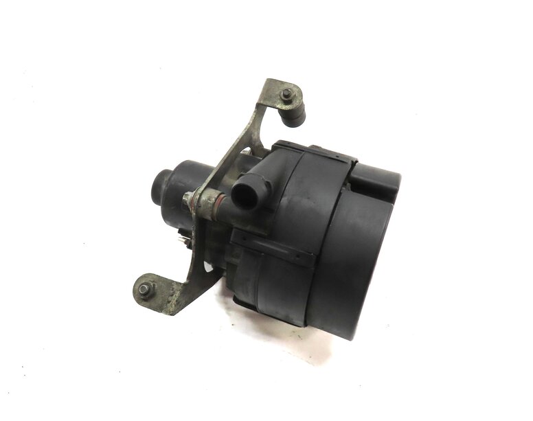 2001-2018 MB C55 CL55 S65 SL65 SL600 S600 CLK55 CLS55 CLS63 - AIR INJECTION PUMP