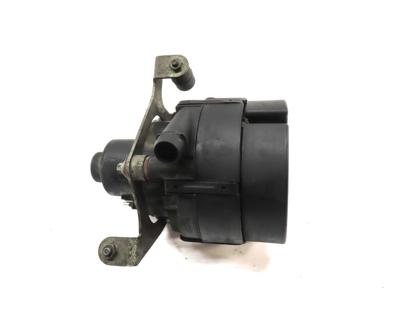 Thumbnail 2: 2001-2018 MB C55 CL55 S65 SL65 SL600 S600 CLK55 CLS55 CLS63 - AIR INJECTION PUMP