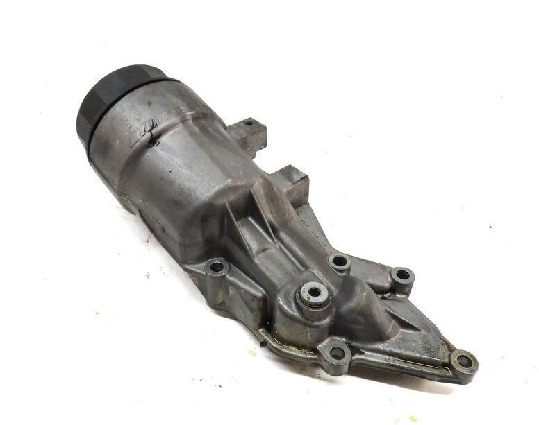 2008 MERCEDES CLS63 AMG (W219) 6.3L M156 ///AMG ENGINE OIL FILTER HOUSING