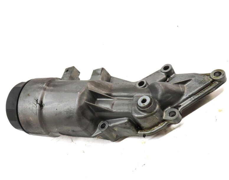 Thumbnail 3: 2008 MERCEDES CLS63 AMG (W219) 6.3L M156 ///AMG ENGINE OIL FILTER HOUSING