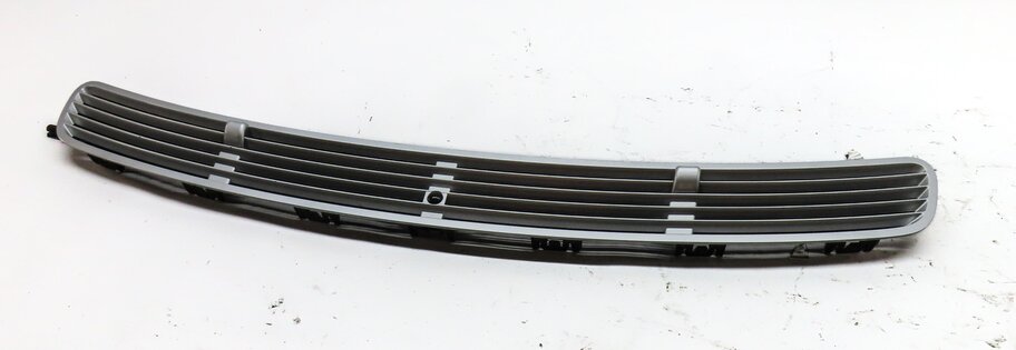 2008 MERCEDES CLS63 AMG ///AMG (W219) TOP HOOD GRILLE AIR VENT (SILVER)