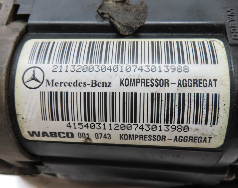 Thumbnail 10: 2008 MERCEDES CLS63 AMG (W219) 6.3L M156 ///AMG ENGINE AIR SUSPENSION COMPRESSOR