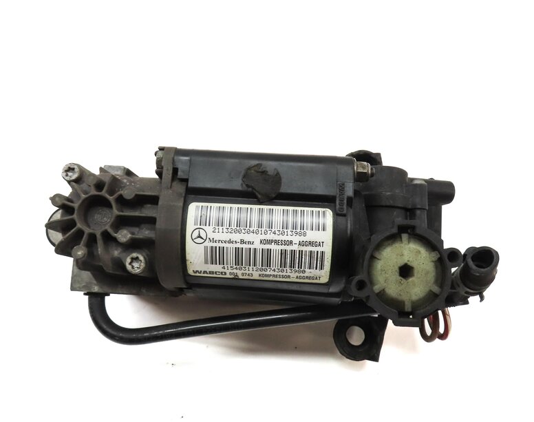Thumbnail 9: 2008 MERCEDES CLS63 AMG (W219) 6.3L M156 ///AMG ENGINE AIR SUSPENSION COMPRESSOR