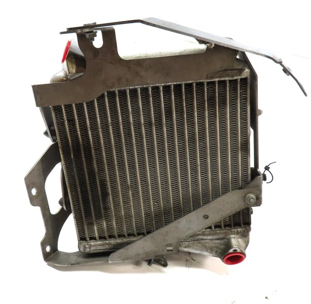 Thumbnail 6: 2008 CLS63 AMG (W219) 6.3L M156 ///AMG ENGINE OIL COOLER RADIATOR w/ BRACKET