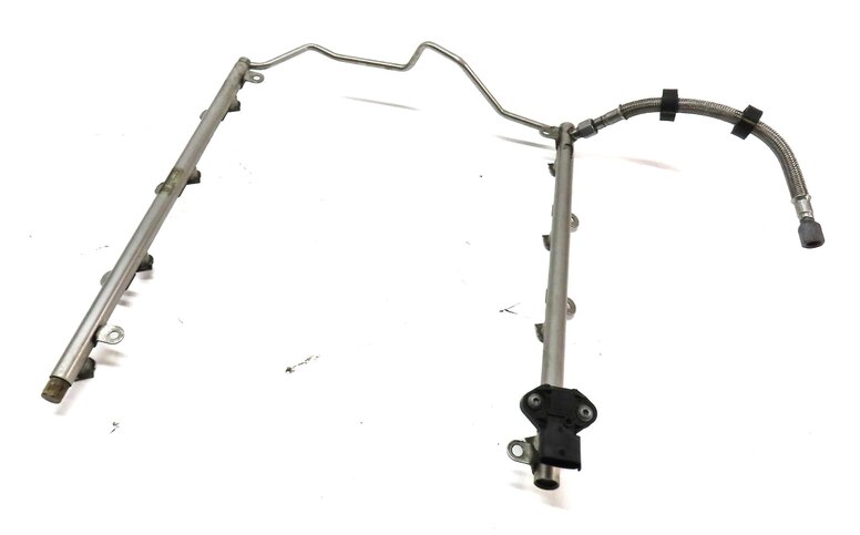 2008 MERCEDES CLS63 AMG (W219) 6.3L M156 ///AMG ENGINE FUEL RAIL SET 2