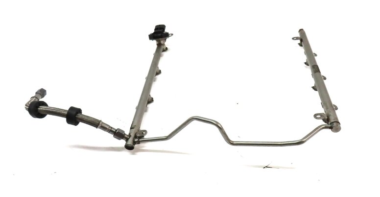 Thumbnail 5: 2008 MERCEDES CLS63 AMG (W219) 6.3L M156 ///AMG ENGINE FUEL RAIL SET 2