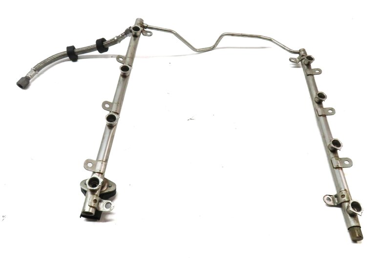 Thumbnail 7: 2008 MERCEDES CLS63 AMG (W219) 6.3L M156 ///AMG ENGINE FUEL RAIL SET 2