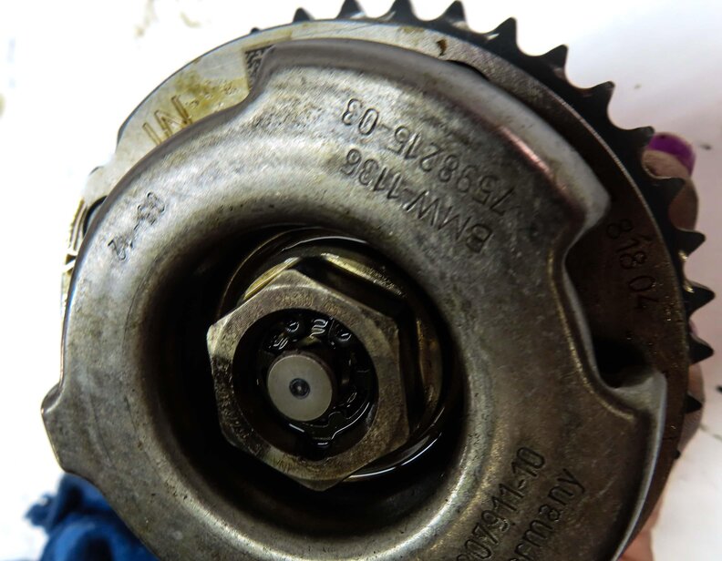 Thumbnail 9: 2012 BMW 528i (F10) 2.0L TURBO N20 ENGINE INTAKE CAMSHAFT TIMING GEAR 7598215