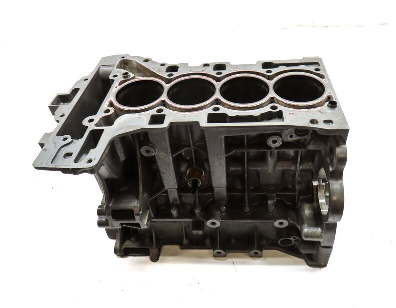 Thumbnail 2: 12-18 228i 328i 428i 528i X1 X3 X5 Z4 2.0L N20 N26 TURBO ENGINE CYLINDER BLOCK