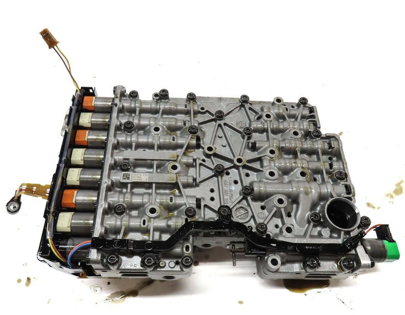 Thumbnail 5: BMW 2012 528i / 2013 328i X3 - 2.0L AWD 8HP-45 A/T TRANSMISSION VALVE BODY