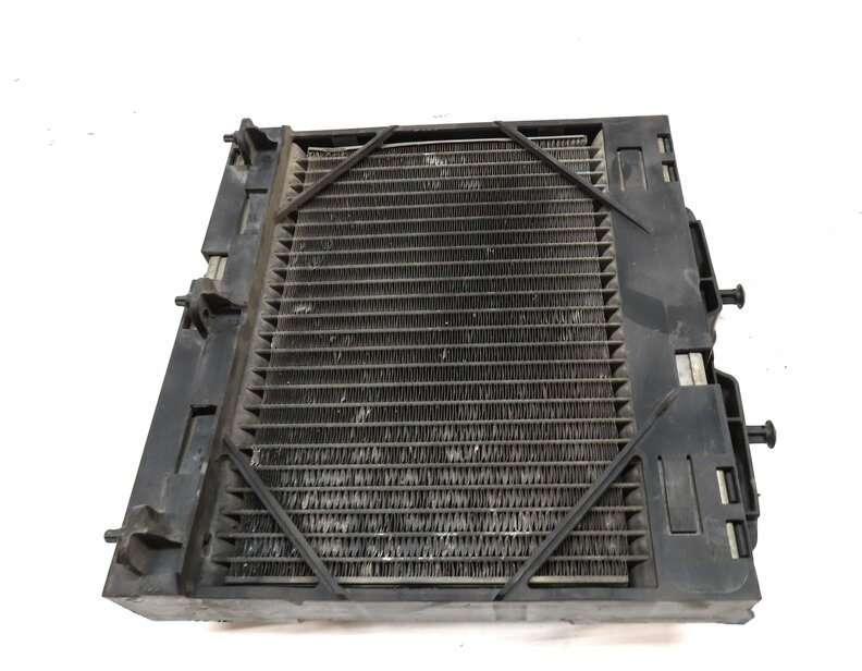Thumbnail 6: 11-19 BMW 535i 535iGT 640i 740i (F01 F06 F07 F10) 2.0T / 3.0L AUXILIARY RADIATOR