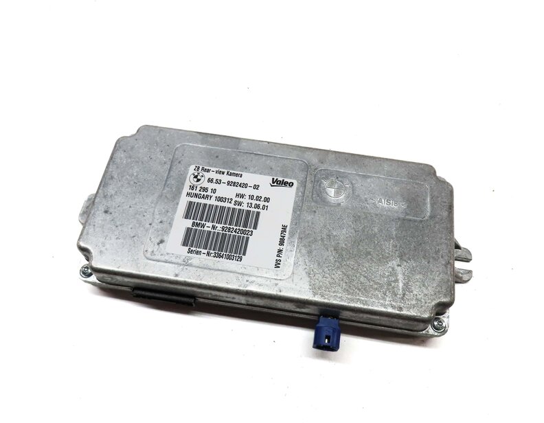 10-19 BMW 2 3 4 5 6 7 SERIES F01 F02 F10 F12 F22 F30 F32 REARVIEW CAMERA MODULE