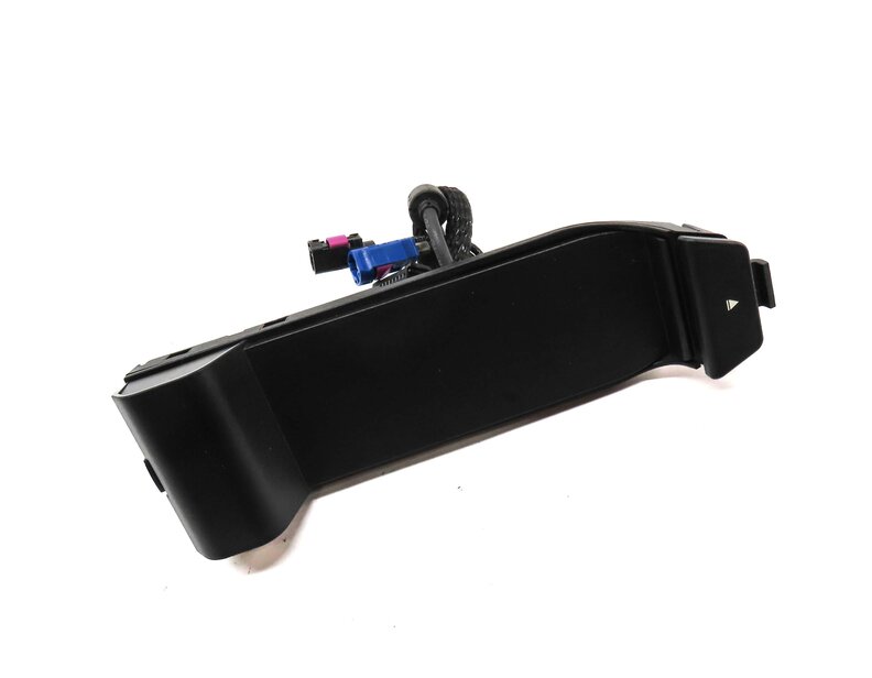Thumbnail 3: 2012 BMW 528i (F10) FRONT CENTER CONSOLE CELL PHONE CHARGING CRADLE 84109220651