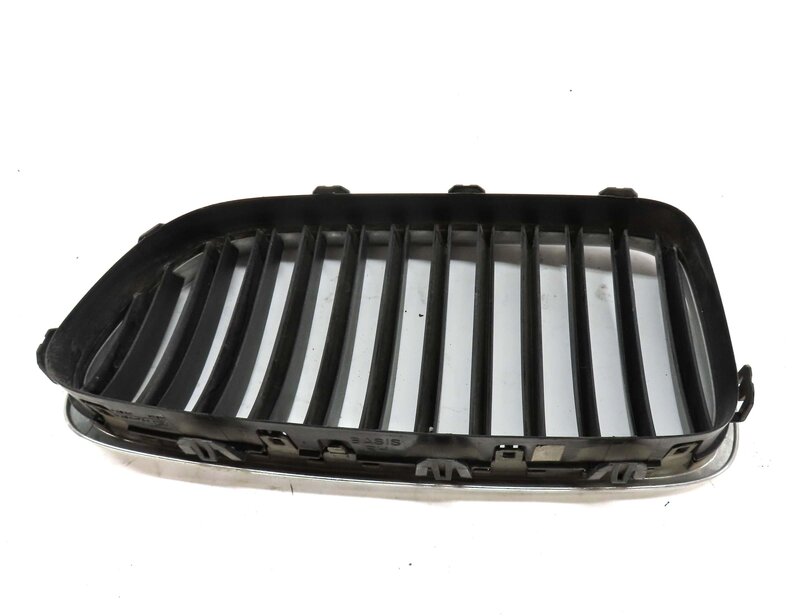 Thumbnail 8: 11-13 BMW 528i 535i 550i (F10) FRONT LEFT & RIGHT HOOD VENT GRILLE SET (CHROME)