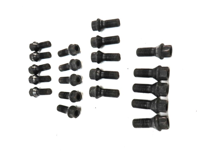 Thumbnail 5: 2012 BMW 528i (F10) RIM WHEEL LUGNUT LUG NUT BOLT SET 20