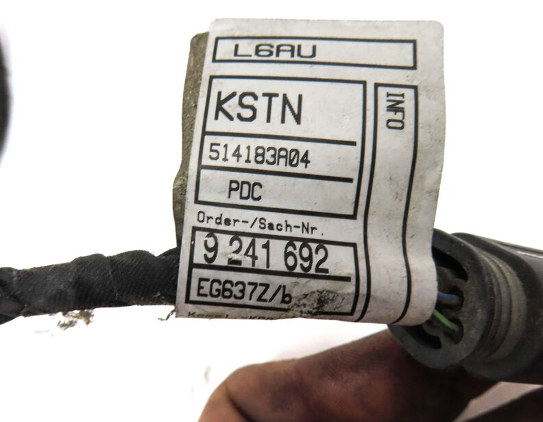 Thumbnail 4: 2012 BMW 528i (F10) FRONT PARK ASSIST PDC SENSOR SET4 (BLUE) w/ WIRING HARNESS