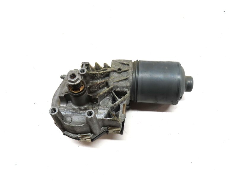 Thumbnail 5: 2012 BMW 528i (F10) WINDSHIELD FRONT WIPER MOTOR 120670858026
