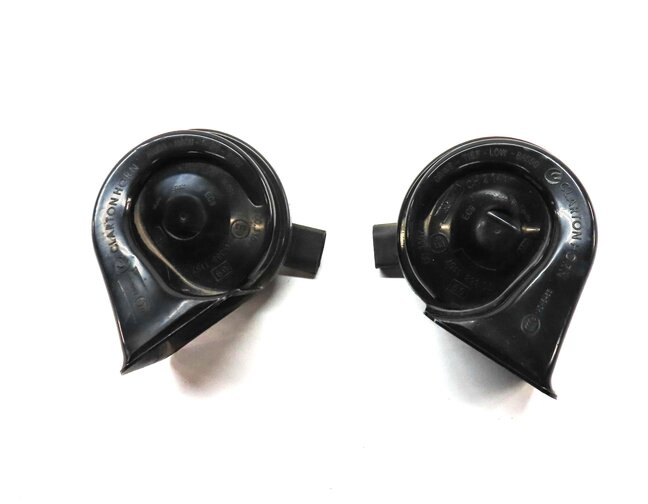 Thumbnail 2: 2011-2016 BMW 528i 535i 535iGT 550i 550iGT M5 (F10 F07) HIGH & LOW TONE HORN SET