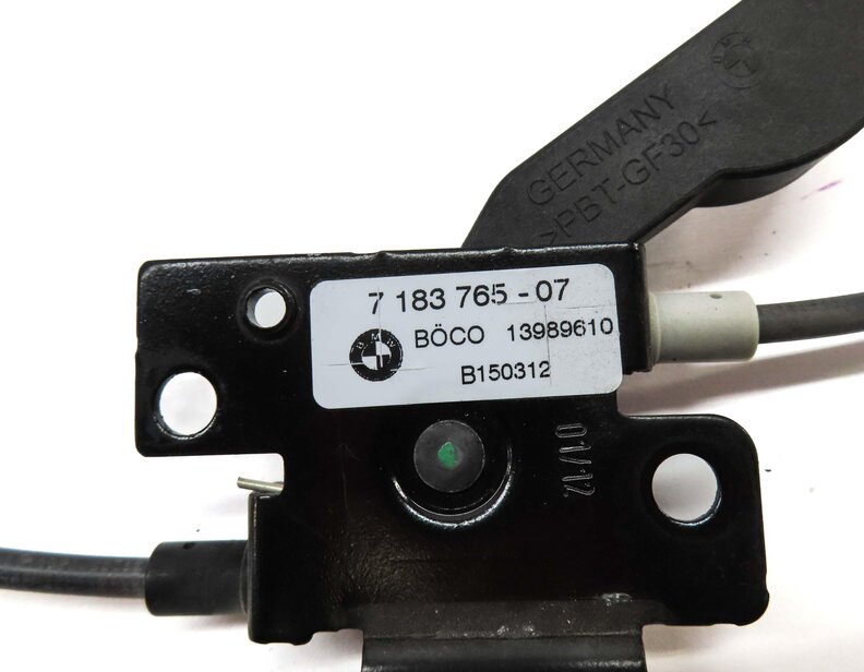 Thumbnail 10: 2012 BMW 528i (F10) HOOD LEFT & RIGHT LOCK LATCH CATCH HOOK SET 2 w/ LEVER CABLE