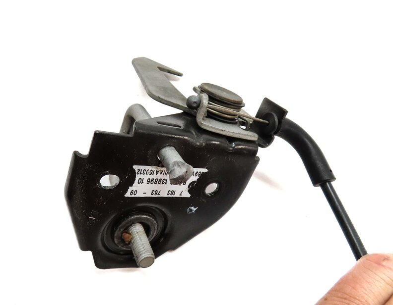 Thumbnail 12: 2012 BMW 528i (F10) HOOD LEFT & RIGHT LOCK LATCH CATCH HOOK SET 2 w/ LEVER CABLE
