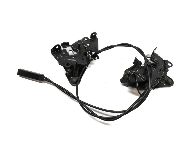 Thumbnail 2: 2012 BMW 528i (F10) HOOD LOWER LEFT & RIGHT LOCK LATCH SET 2 w/ CABLE 7183762