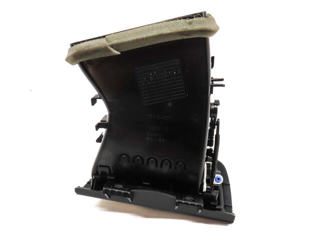 Thumbnail 5: 2012 BMW 528i (F10) DASH FRONT LEFT DRIVER SIDE HVAC A/C HEATER AIR VENT (BLACK)