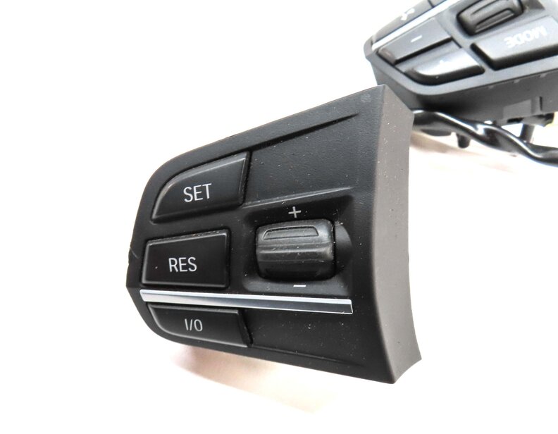 Thumbnail 5: 2012 BMW 528i (F10) STEERING WHEEL LEFT & RIGHT CONTROL SWITCH BUTTON SET 2