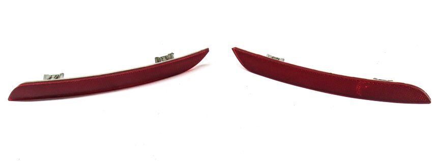 Thumbnail 5: 2012 BMW 528i (F10) REAR LEFT & RIGHT BUMPER REFLECTOR SET 2 (RED) 7203237