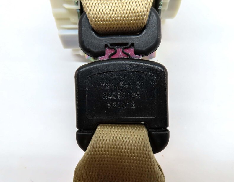 Thumbnail 8: 2012 BMW 528i (F10) REAR LEFT RIGHT & CENTER SEATBELT RETRACTOR SET 3 (BEIGE)