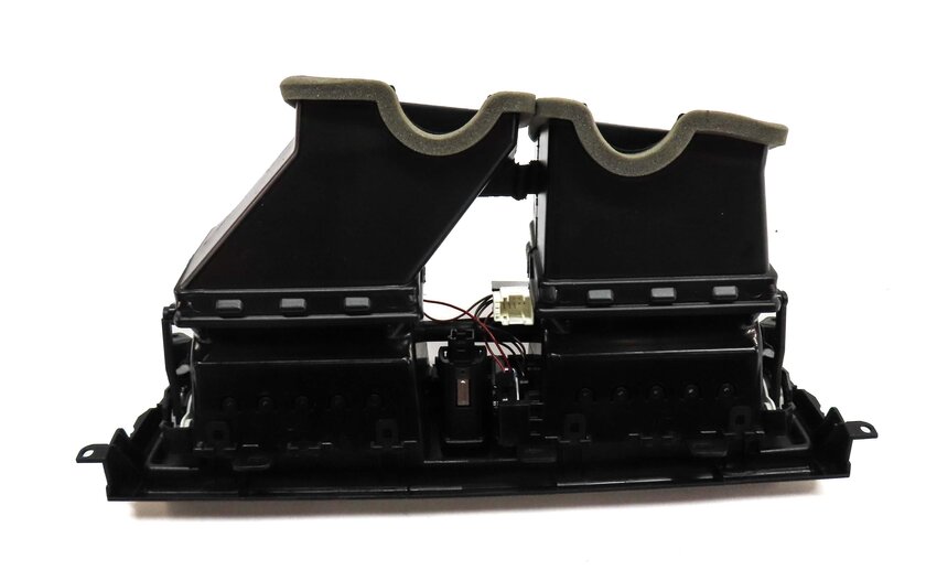 Thumbnail 5: 2012 BMW 528i (F10) FRONT CENTER DASH HVAC A/C HEATER AIR VENT (BLACK) F49166885