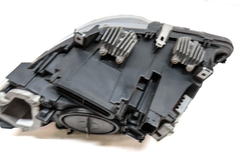Thumbnail 6: 2011-2013 BMW 528i 535i 550i M5 (F10) RIGHT - XENON HID ADAPTIVE HEADLIGHT LAMP