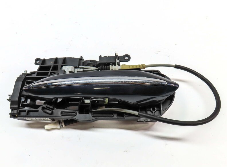 Thumbnail 2: 2011-2016 BMW 528i 535i 550i M5 (F10) RIGHT REAR DOOR HANDLE w/ LIGHT (BLUE)