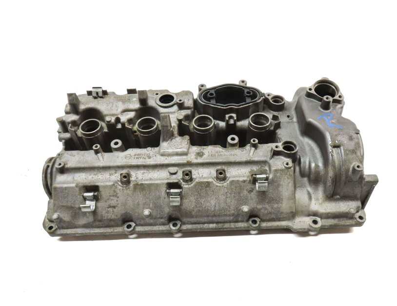 Thumbnail 3: 12-16 BMW M5 M6 X5 X6 (F06 F10 F12 F15 F16) 4.4L S63 ENGINE RIGHT VALVE COVER