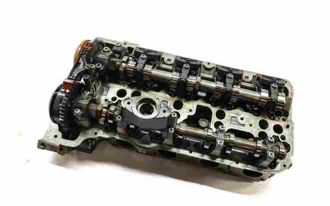 13-19 BMW 550i 650i 750i X5 X6 (F01 F10 F15) 4.4L N63 ENGINE RIGHT CYLINDER HEAD
