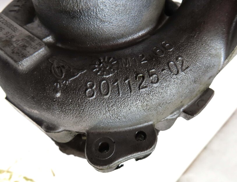 Thumbnail 10: 12-15 BMW M5 M6 ///M (F06 F10 F12 F13) 4.4L S63 ENGINE LEFT TURBO TURBOCHARGER