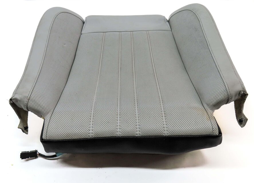 Thumbnail 4: 2013 BMW M5 ///M (F10) PASSENGER LOWER BOTTOM COMFORT SEAT CUSHION (SILVERSTONE)