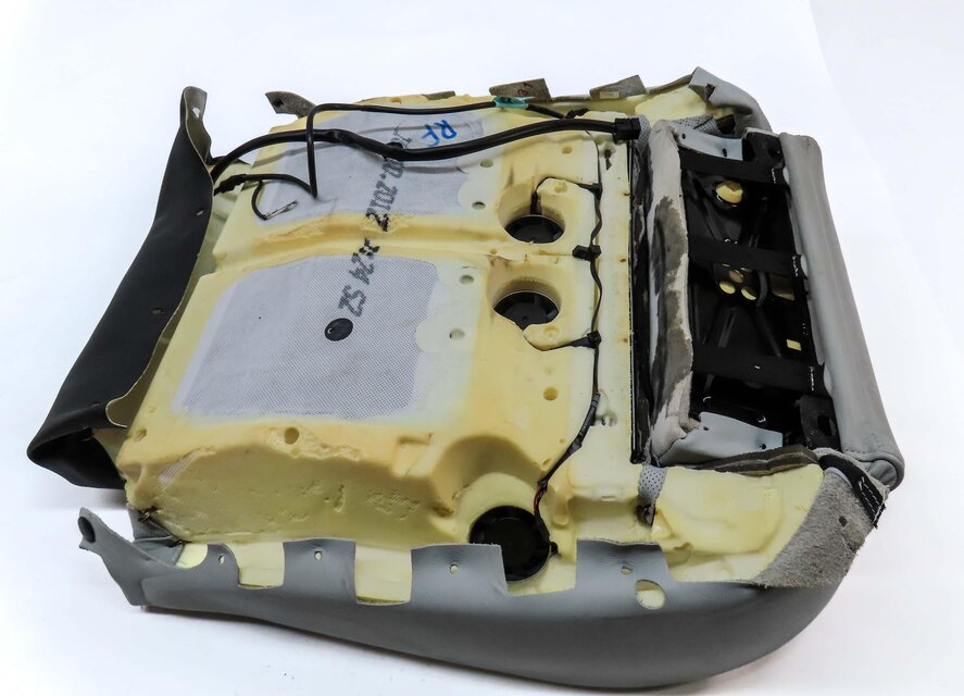 Thumbnail 8: 2013 BMW M5 ///M (F10) PASSENGER LOWER BOTTOM COMFORT SEAT CUSHION (SILVERSTONE)