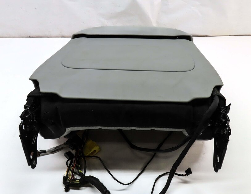 Thumbnail 9: 2013 BMW M5 ///M (F10) PASSENGER UPPER TOP COMFORT SEAT CUSHION (SILVERSTONE)
