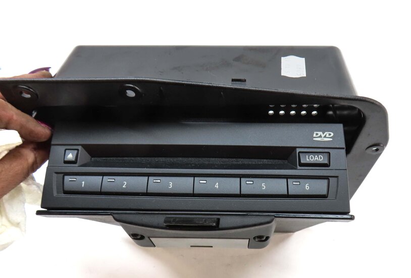 Thumbnail 4: 10-17 BMW 328i 335i 528i 535i 550i 640i 650i 740i 750i X3 - 6-DISC DVD CHANGER