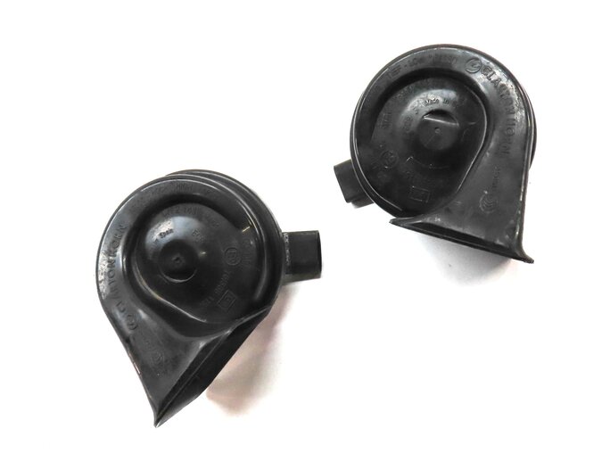 Thumbnail 3: 2010-2017 BMW 5 SERIES GT (F07 F10) HIGH & LOW TONE EMERGENCY SAFETY HORN SET-2